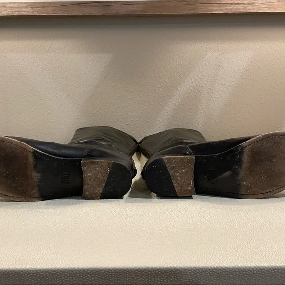 Frye “Melissa” Black Leather Zip Boots - Picture 7 of 10